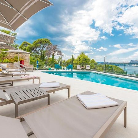 Hotel Seventh Cavtat Bagian luar foto